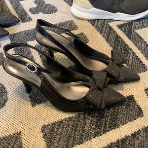 J.Renée Slingback Heels Closed Toe size 8